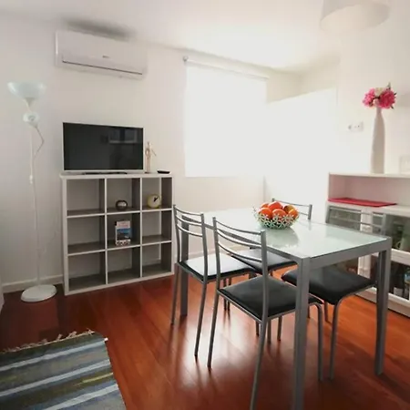 Apartamento Espelho Da Ria No Coracao De Aveiro